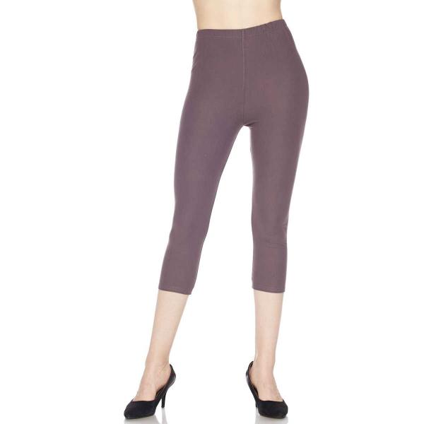 Wholesale 2706 - Brushed Fiber Solid Color Capri Leggings Solid Violet  - One Size Fits Most