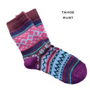 3748 - Crew Socks Tahoe Rust Multi<br>
Fits Women's Size 6-10<br> 18% wool, 45% cotton, 37% polyester - Woman's 6-10
