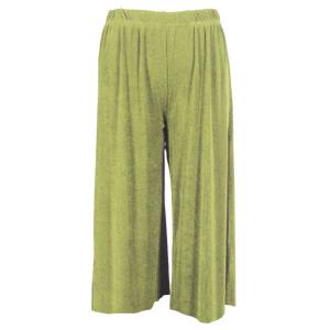 1248 - Slinky TravelWear Capris Leaf Green - Plus Size Fits (XL-2X)