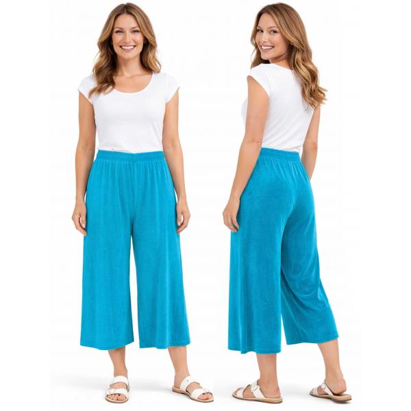 Wholesale 1248 - Slinky TravelWear Capris Caribbean Teal - One Size Fits Most