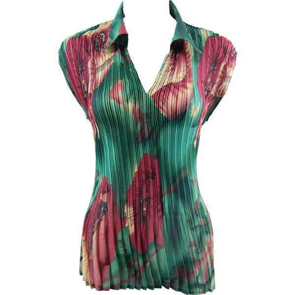 wholesale Bargain Basement Tops Sale Georgette Collared Mini Pleat Cap Sleeve<br> Poppies Green<br>
<FONT COLOR=red>Pack Includes Six Pieces</font>  - One Size Fits (S-L)