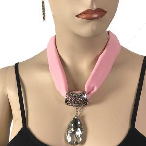 Chiffon Magnet Necklace w/Pendant 1814 #030 Light Pink (Silver Magnet) w/ Pendant #075 - 