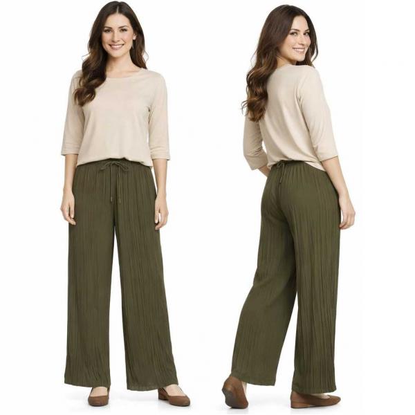 wholesale 902T/T - Pleated Twill Pants  Olive<br>
Stretch Twill Pleated Wide Leg Pants - One Size Fits S-L