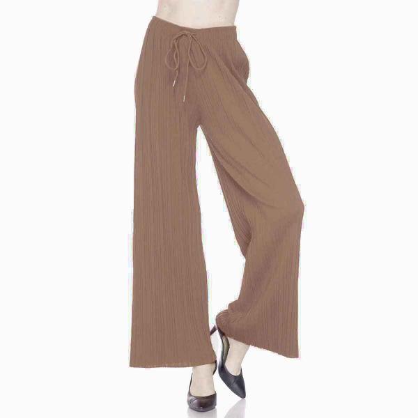 wholesale 902T - Pleated (No Hem) Twill Pants Taupe Curvy<br>
Stretch Twill Pleated Wide Leg Pants - One Size Fits L-1X