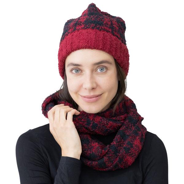 wholesale 3114 - Winter Knit Hats 1017 - Red/Black
Chenille Hat and Infinity Set - 