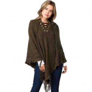 90B7 -  Knitted Poncho with Hood 90B7 - Evergreen<br>
Knitted Poncho with Hood  - 