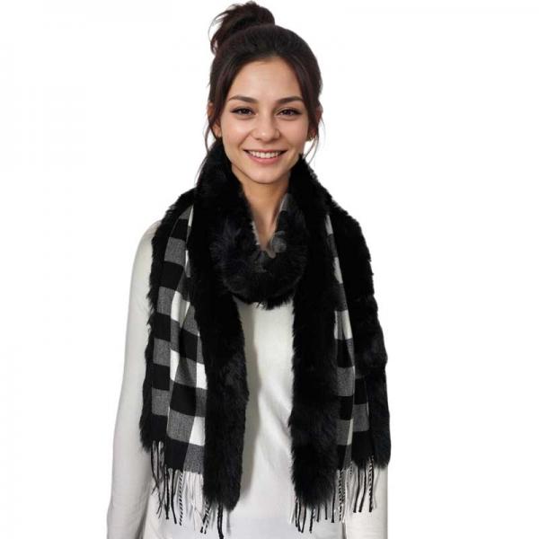 wholesale 3554 - Fur Trimmed  Scarves 3554 - Buffalo Plaid White/Black<br>
Black Fur Trimmed Scarf - 72