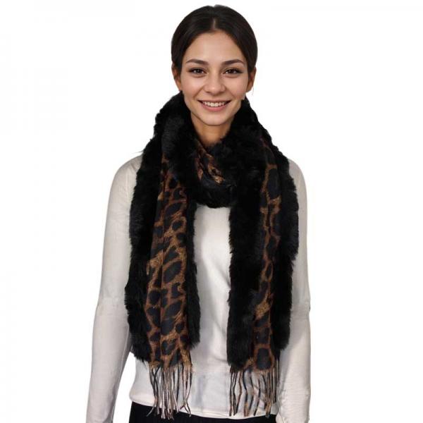 wholesale 3554 - Fur Trimmed  Scarves 3554 - Leopard<br> 
Black Fur Trimmed Scarf - 72