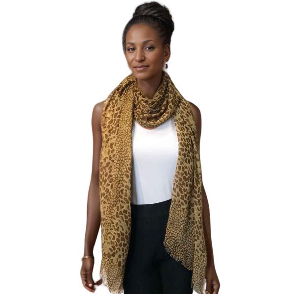 Wholesale 3861 - Assorted Cotton Feel Summer Scarves 1277 - Brown Tone<br>
Giraffe Print Scarf - 28