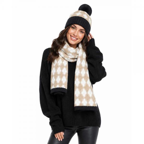wholesale 4044 - Argyle Cashmere Feel Hat and Scarf Sets 4044 - Black Border<br>
Argyle Print
 - One Size Hat/12