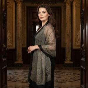 1097<p>Bordered Print Shawls