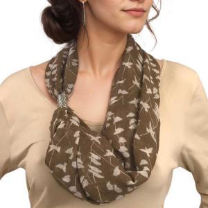 0945 <p>Cotton Touch </p><p>Magnetic Clasp Scarves</p>