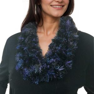 Wholesale 3262 <p>Eyelash Yarn</p><p>Magnetic Clasp Scarves</p>