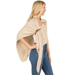 Wholesale 3318 
Cable Knit Triangle Wrap