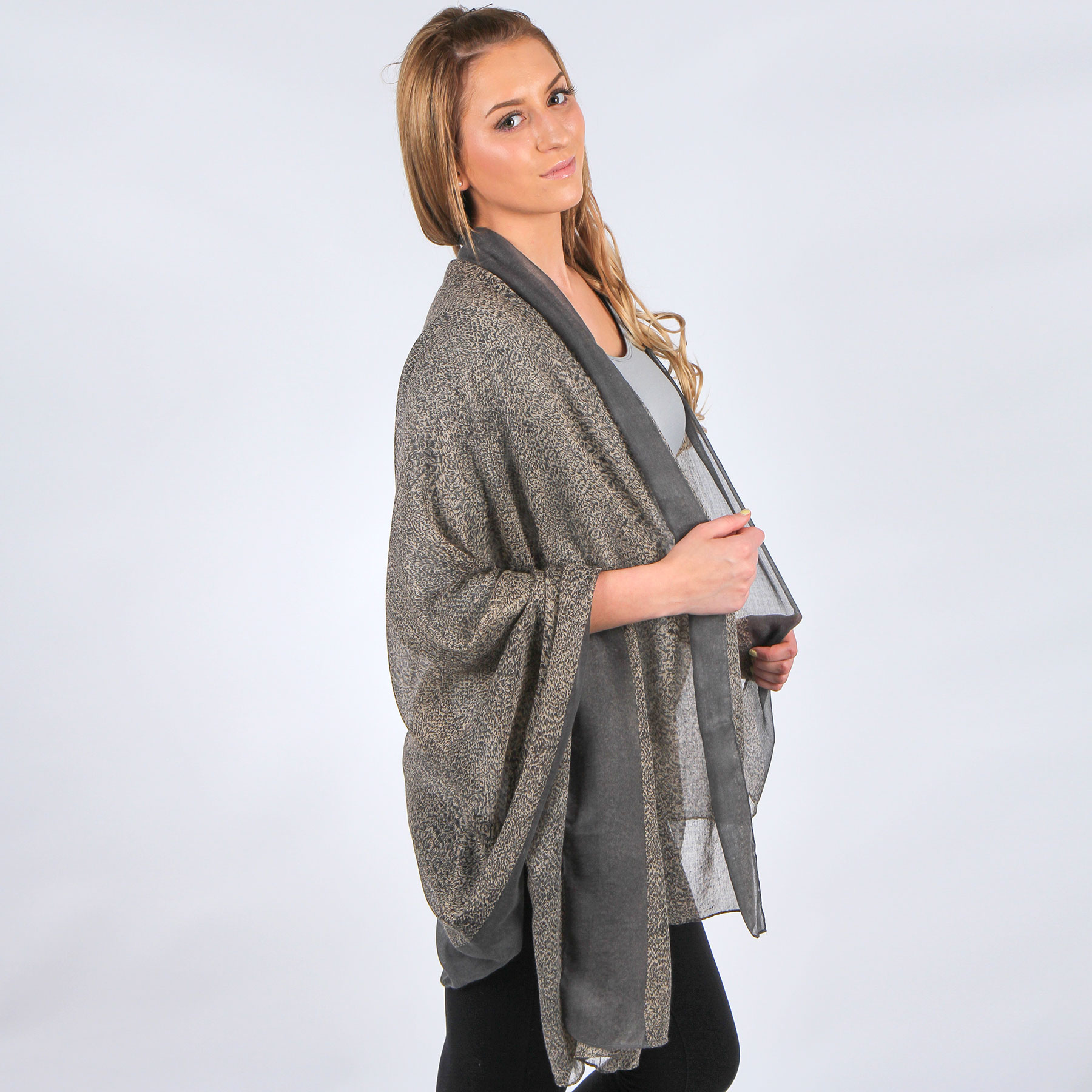 Wholesale Perfect Shawls for Autumn
