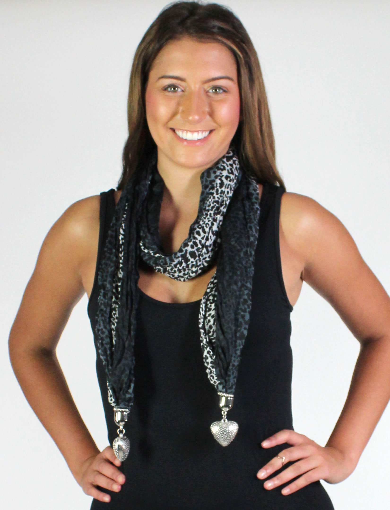 01 - Leopard Print Heart Pendant Scarves