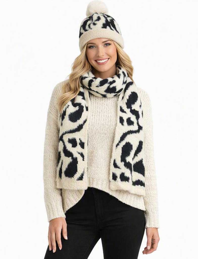 4046 - Animal Print Scarf and Hat Set
